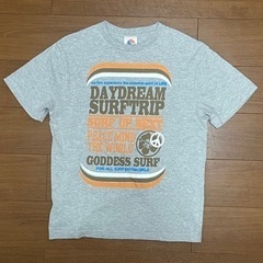 GODDES  SURF  Ｔシャツ