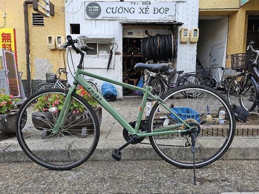 　美品　クロスバイク　２７インチ　６変速　緑　カギ　付き　配達可能