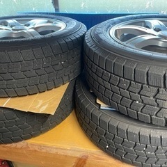 宮城県限定 ほぼ新品 205/60R16 92Q グッドイヤー アイスナビ7