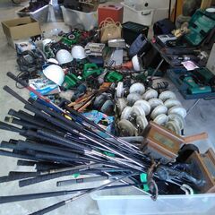 電動工具、キャスター、ゴルフクラブはすべて 1 つのロットに入れなければなりません ビデオを見る