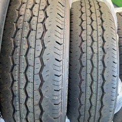 ハイエース　195/80/R15 新車外し　LTタイヤ