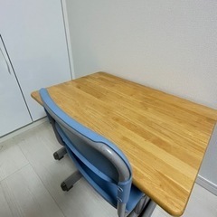 【受け渡し者決定しました】KOKUYO  学校用の机とイスのセット