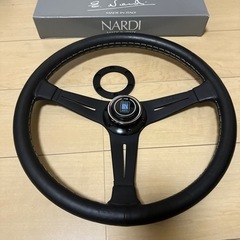 ナルディ　クラシック　NARDI 38π ハンドル　ブラックレザー