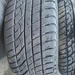 17インチ　205/40/17 タイヤバリ溝