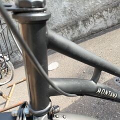 売約済みですm(_ _)m【札幌市内配達無料】【防犯登録料込】中古車　SAKAMOTO社製　MONTANA　27インチ　6段切替　LEDオートライト　鍵付き　カラー、マットブラック 売約済みですm(_ _)m【札幌市内配達無料】【防犯登録料込】中古