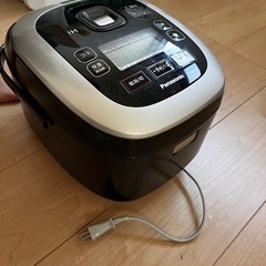 【受け渡し決定】炊飯器　Panasonic 5.5合炊き