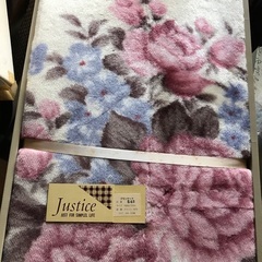 日本製　アクリル毛布　花柄