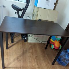【無料】新しい机を買ったため、不要になった机を譲渡します
