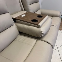 【ほぼ新品】ニトリ　電動リクライニングソファ