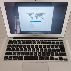macbook air 11インチ model A1465 i5...