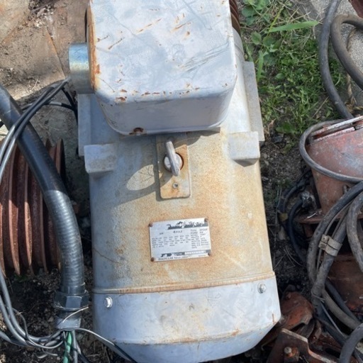 モーターHITACHI37Kw4pole中古