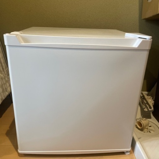 美品！小型1ドア冷蔵庫　46L