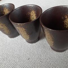 陶器のコップ３個セット