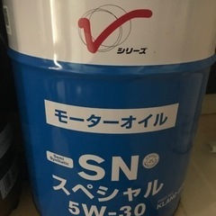 10/2限定　エンジンオイル　日産ＳＮスペシャル　ペール缶
