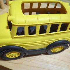 黄色い車　おもちゃ