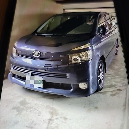 車トヨタヴォクシー！