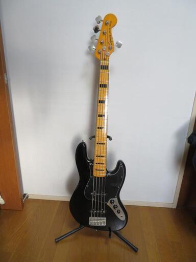 SQUIER ( スクワイヤ )５弦ベース