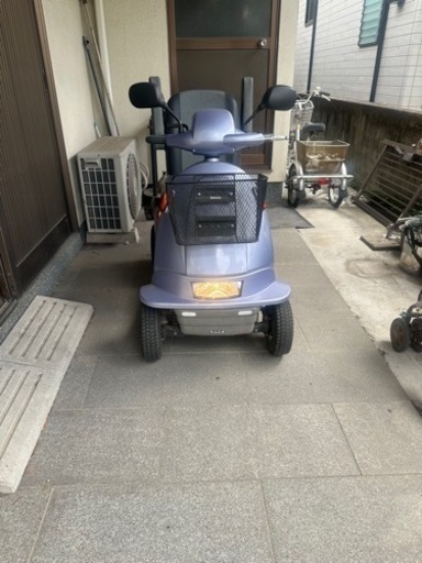 シニアカー　クボタラクータスマイル