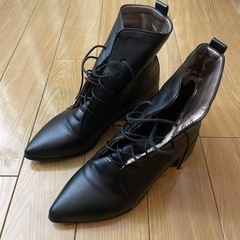黒いブーツ39サイズ(小さめ)