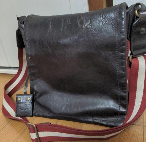 BALLEY メッセンジャーバッグ ショルダーバッグ