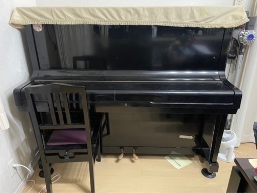 ☆STEINRICH☆ スタインリッヒ　アップライトピアノ　【中古品】