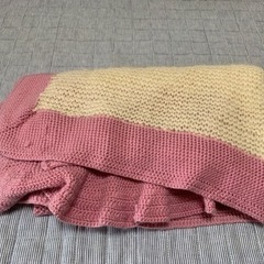 毛布　毛糸　肌掛け　インテリア　膝掛け　手編み　編物