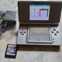 Nintendo　DSLite　シルバー　USG-001　ゲーム...