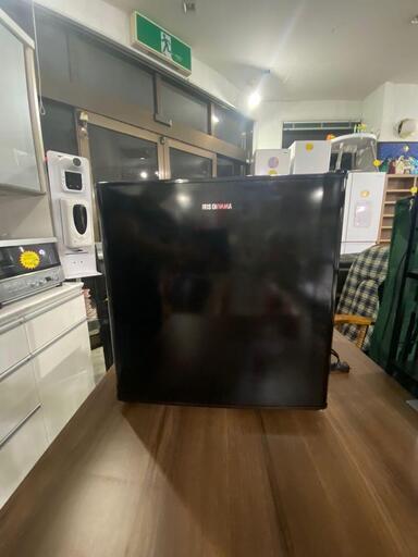 アイリスオーヤマ 冷蔵庫 NRSD-4A-B 42L 2020年製