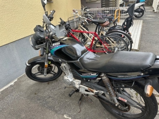 スズキ　YBR125