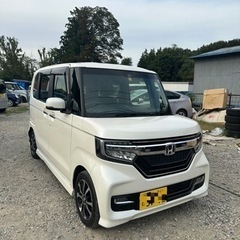 NBOX カスタム平成30年車  84,445km  車検7年／1月