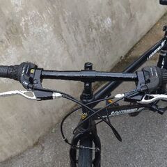 クロスバイク　黒