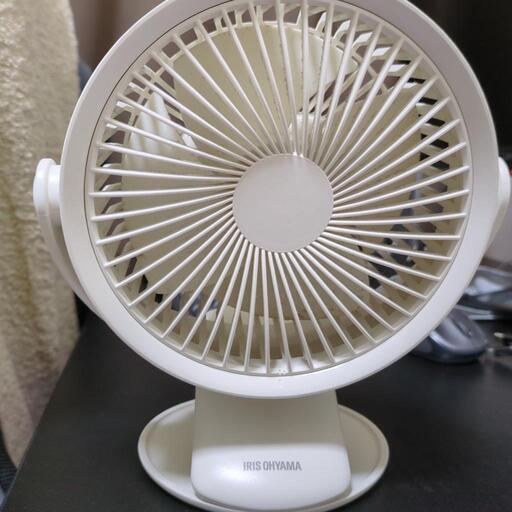 アイリスオーヤマ小型扇風機