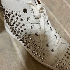 クリスチャン ルブタン LOUIS FLAT SPIKES FLAT/SILVER