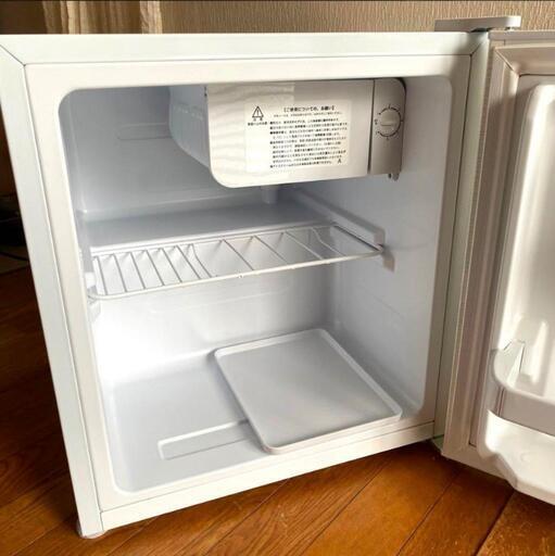 Abitelax 小型冷蔵庫 45L 美品 ホワイト 直冷 アビテラックス 白色