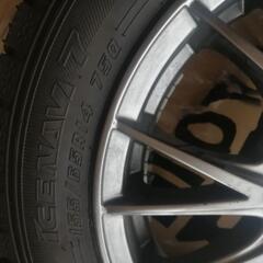 【お引渡し決まりました】スタッドレスタイヤ　155/65R14 ホイール付き４本