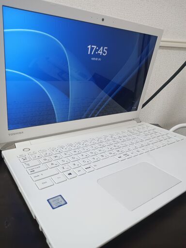綺麗　東芝　2019年モデル　高性能8世代Core i3搭載 新品高速SSD480G　メモリ大容量8G　薄型スリム　テンキー　高画質フルHDIPS大画面15.6インチ　薄型軽量モデル　カメラ内蔵　HDMI出力　ONKYO専用スピーカー内臓　USB3.0 Wifi対応 114