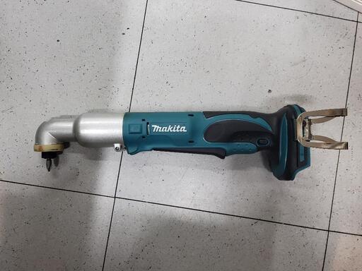 【工具】Makita　マキタ　18V充電式アングルインパクトドライバ　TL061D　本体のみ　中古　リサイクルショップ宮崎屋住吉店23.10.3K