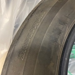 ブリヂストン　タイヤのみ4本