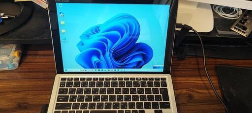 お値下げ中　Elite X2 G2 \ncore i5 7200U　追記