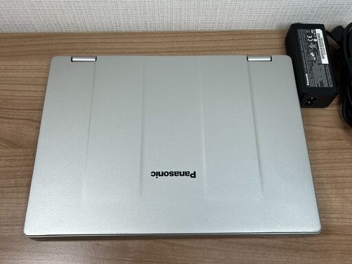 お買い得・Sim搭載＞08116 超軽量 Panasonic CF-RZ68GB/SSD256 /i5