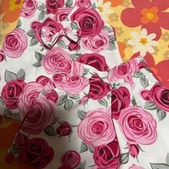 子供服 薔薇のセットアップSサイズ