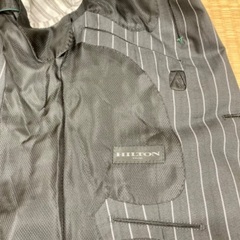 洋服の青山 高級ライン ヒルトン メンズスーツ グレー YA6