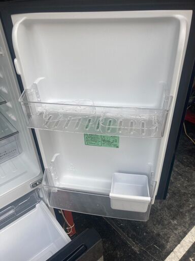 ☆中古￥13,800！【おすすめ！】Hisense　154㍑2ドア冷蔵庫　家電　2020年製　HR-G1501型　幅48㎝ｘ奥行58㎝ｘ高さ123㎝　【BJ012】