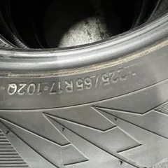 225/65r17 21年式 TOYO トランパスTX