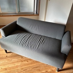 IKEA 2人がけソファ