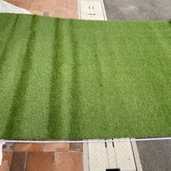 人工芝2m×2.8m 余りの防草シートも無料でお付けします