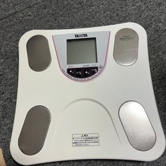 タニタ　体重計　デジタル
