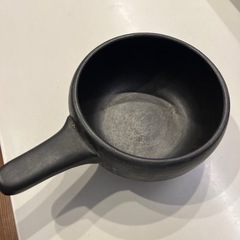 火鉢とかに使う？陶器の鍋？