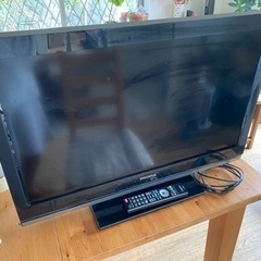 32インチ液晶テレビ