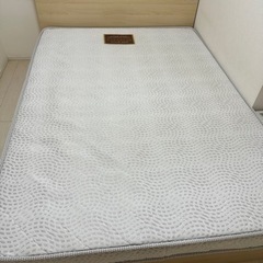 日本製　ダブルベッド